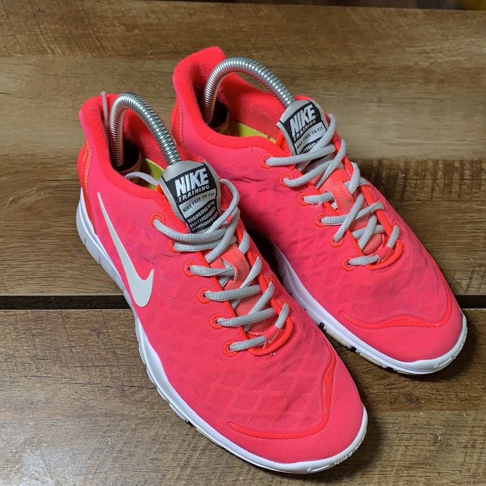 Nike sneakers - women’s size 6 bright orange/ pink